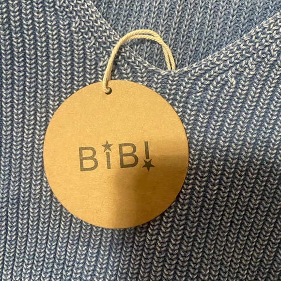 BiBi Off the Shoulder Sweater - Picture 5 of 7